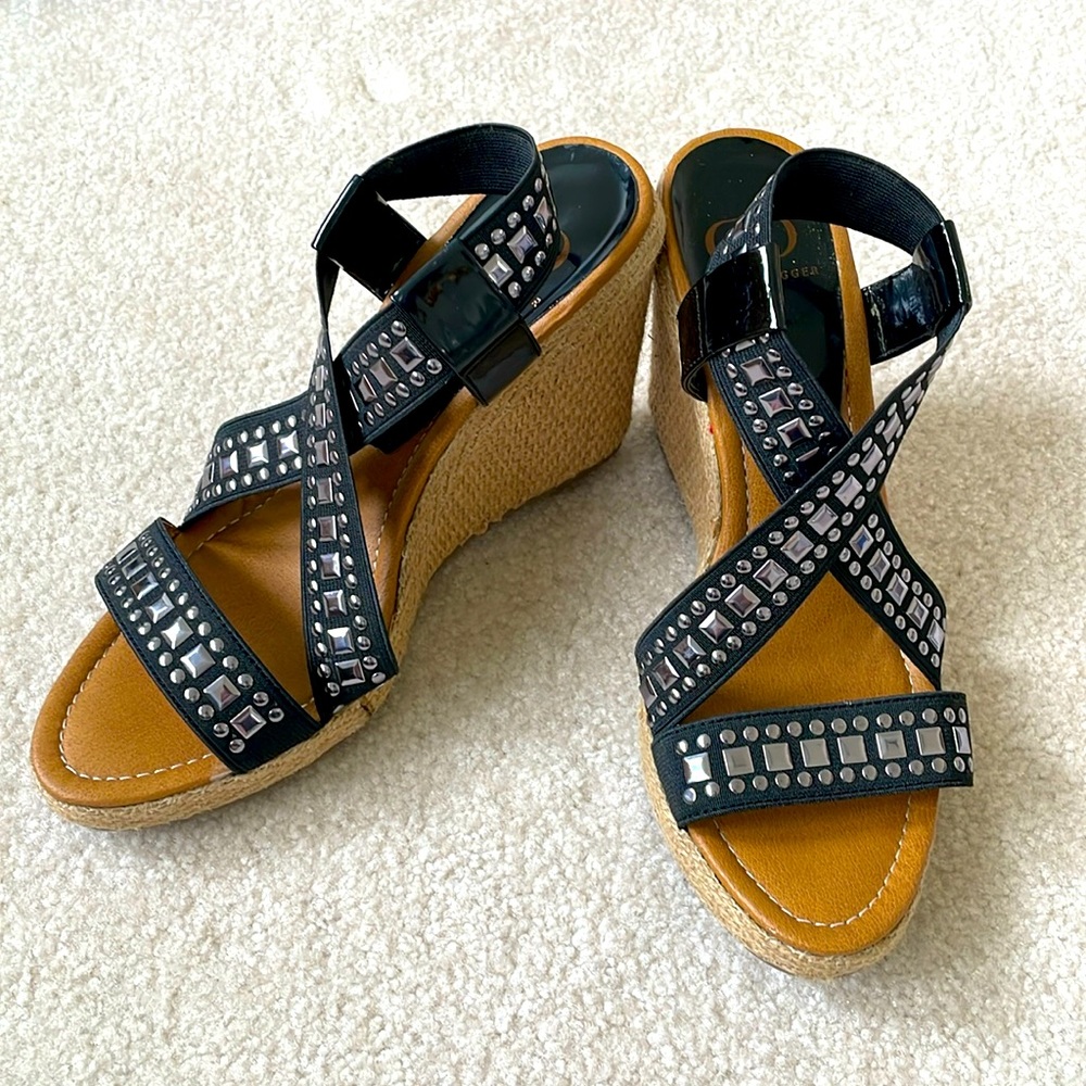 Kelsi Dagger “Delana” Black Studded Criss Cross Strap Wedge Sandal -  8.5 EUC
